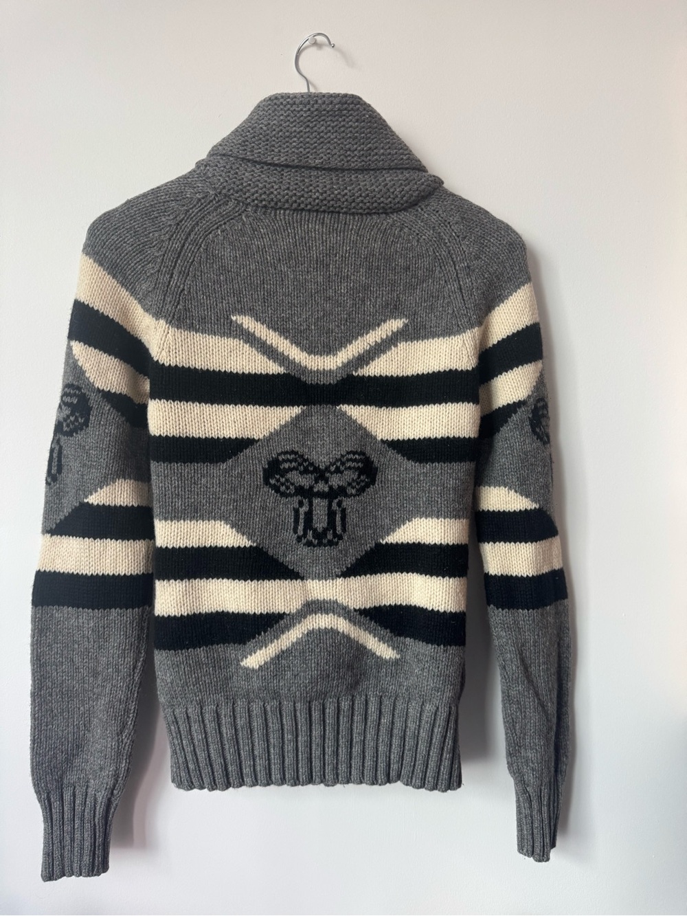 TNA Aritzia Sea to Sky Cowichan Style Full Zip Wool Knit Cardigan Sweater Medium